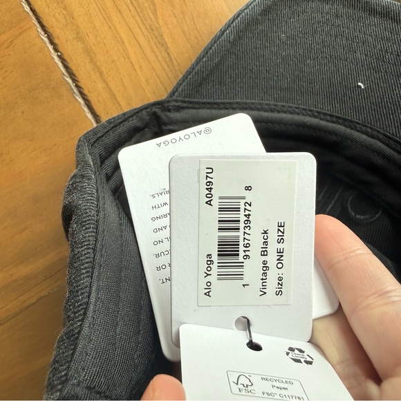 Alo Washed Off-Duty Cap In Vintage Black NWT - Picture 4 of 4